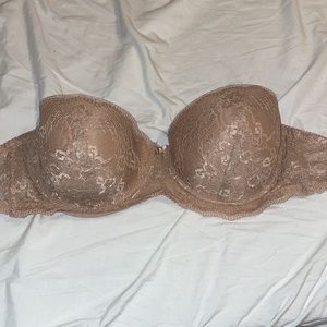 Strapless nude lace bra